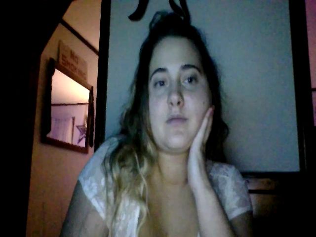 Live sex webcam photo for loveliveshere #269338338