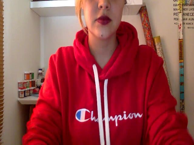 Live sex webcam photo for Alicenicolle #269347897