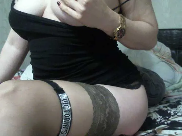 Live sex webcam photo for CrazyMary777 #269355532