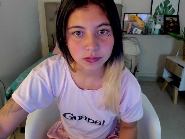 Live sex webcam photo for Sammy-Parker #269361854