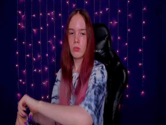 Live sex webcam photo for JaneNichols #269360495