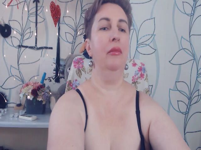 Live sex webcam photo for DepravedMadam #269364102