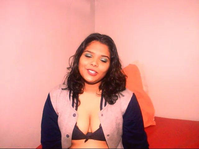 Live sex webcam photo for Indiankimmy #269363005