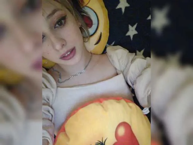 Live sex webcam photo for Shel-inna #269355732