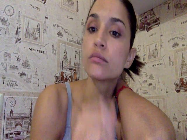 Live sex webcam photo for JolyBoss #269368402