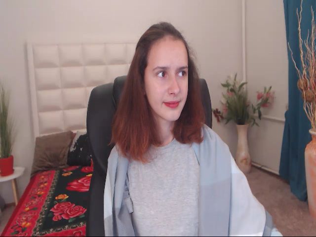 Live sex webcam photo for IrisNichols #269373351