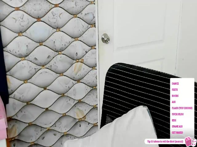 Live sex webcam photo for Anna_cooper #269375499