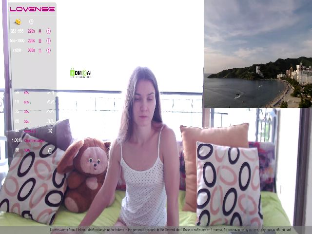 Live sex webcam photo for Girl_Ksenia #269375098