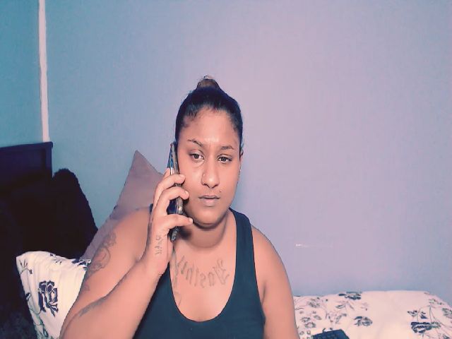 Live sex webcam photo for Indianbbydol #269367419