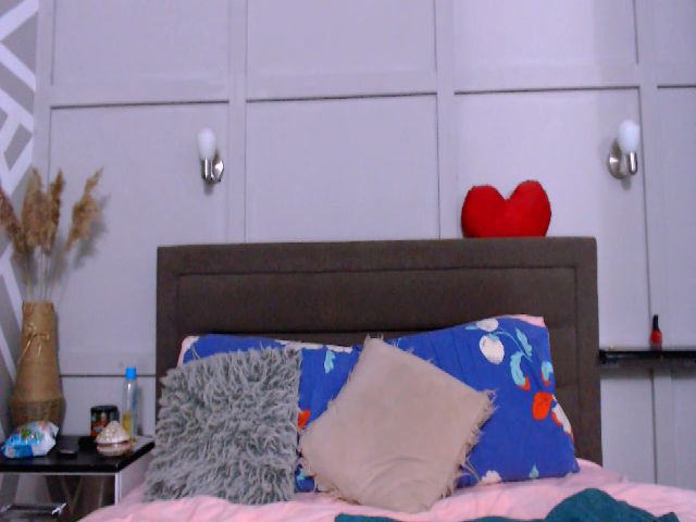 Live sex webcam photo for Juliacuty #269375009