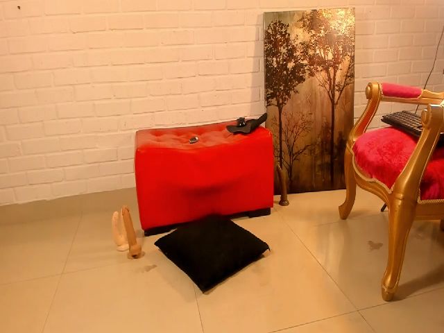 Live sex webcam photo for VivianneHot_x #287865519