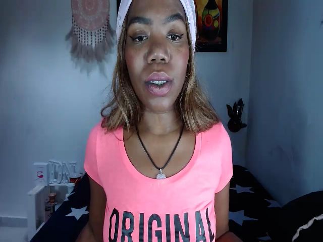 Live sex webcam photo for Aislinnfire #269374321