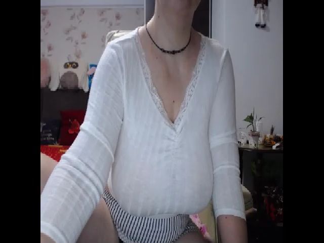 Live sex webcam photo for Mary_x_ #269358380