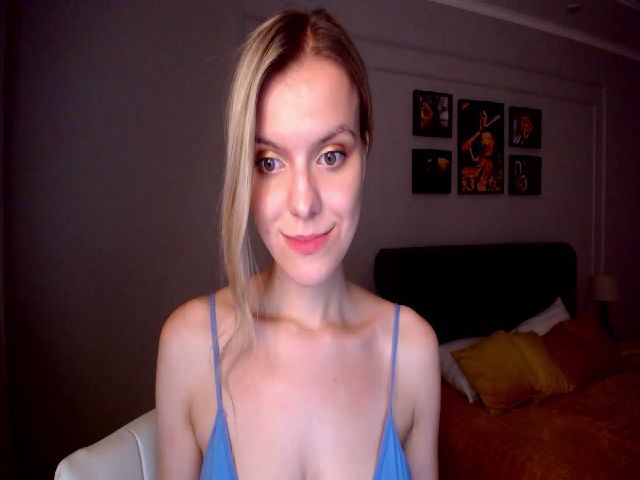 Live sex webcam photo for SolveMysecret #269369103