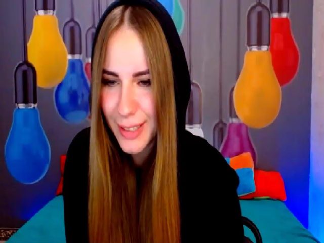 Live sex webcam photo for Minni_Mouse_ #269357943