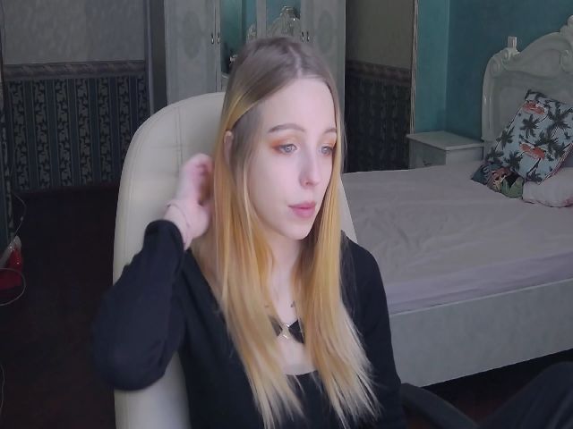 Live sex webcam photo for AmyLime #269362092
