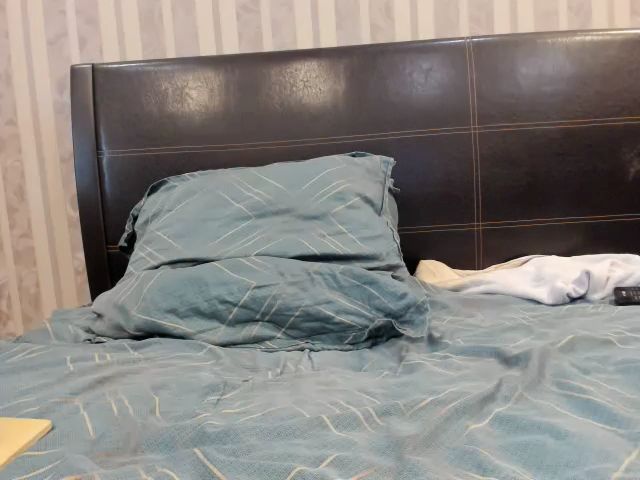 Live sex webcam photo for Ultrachick #269360277