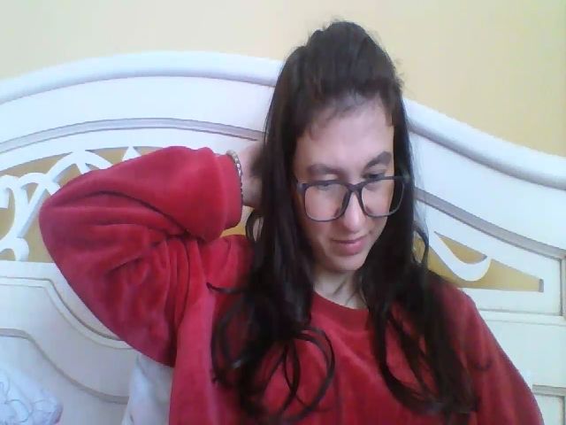 Live sex webcam photo for JUST7U #269366352