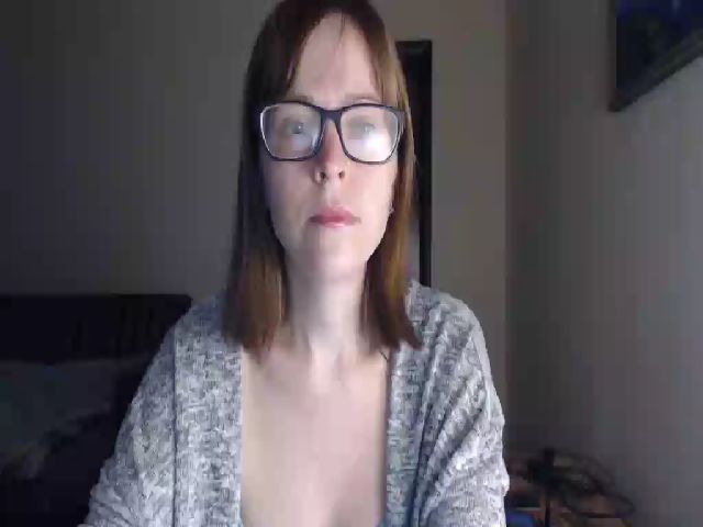 Live sex webcam photo for SmallUniverse #269363164