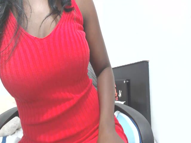 Live sex webcam photo for DIANA_STEVEN #269359842