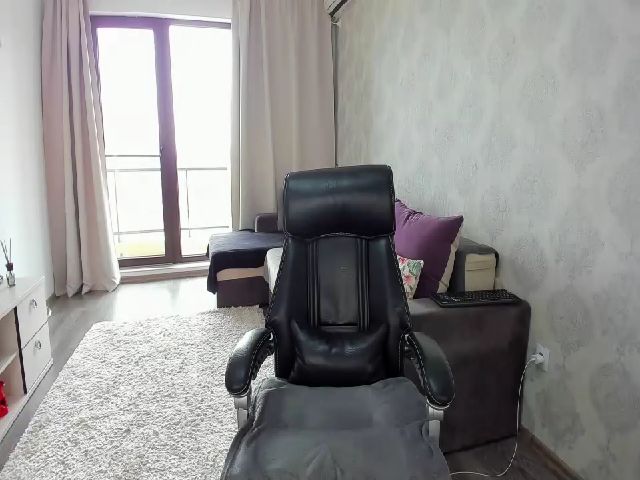 Live sex webcam photo for Yamyra #269363043