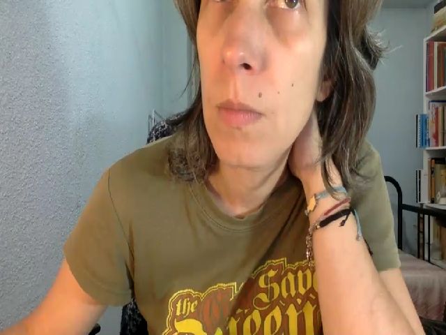 Live sex webcam photo for Fell4M #269370982