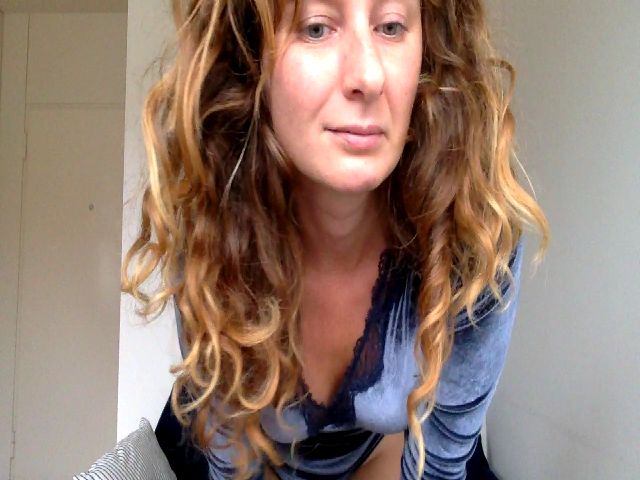 Live sex webcam photo for lanatomatoes #269369434