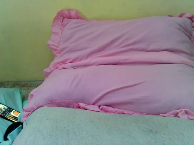 Live sex webcam photo for QueenLaDiva #269376187