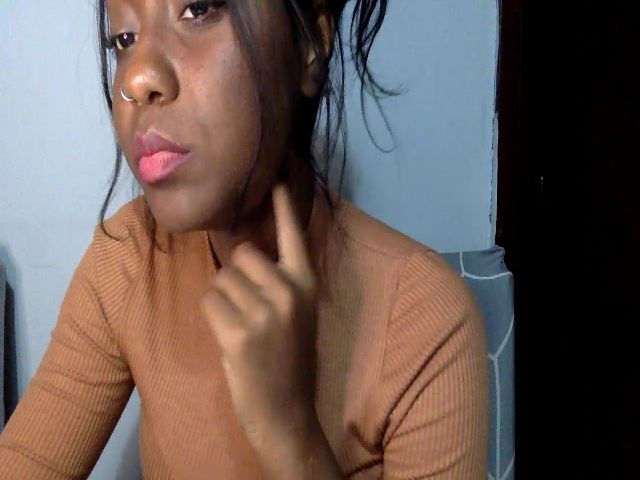 Live sex webcam photo for Jasminegirly #269373906