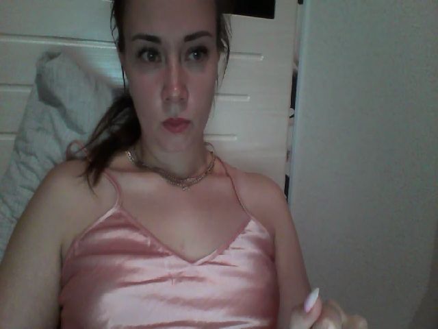 Live sex webcam photo for brunetteMia23 #269374151