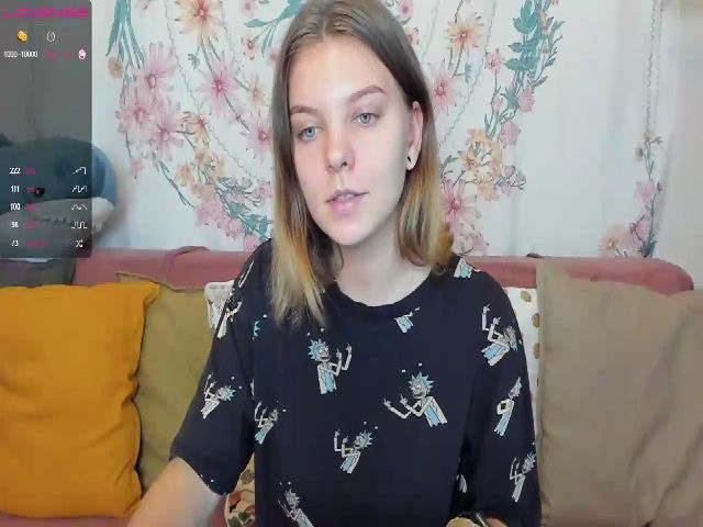 Live sex webcam photo for LiliaMorris #269367385