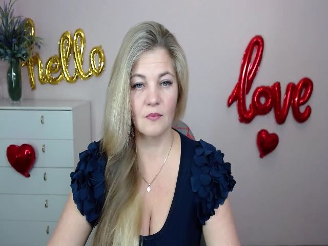 Live sex webcam photo for Next_ToMe #269369406