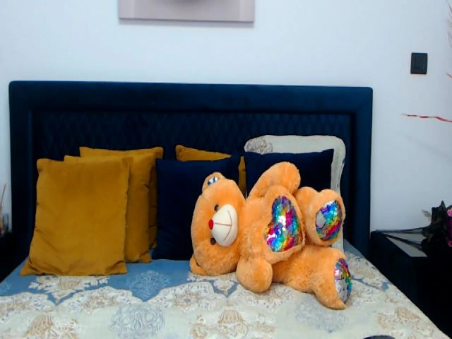 Live sex webcam photo for Marissa_Cute #269369641