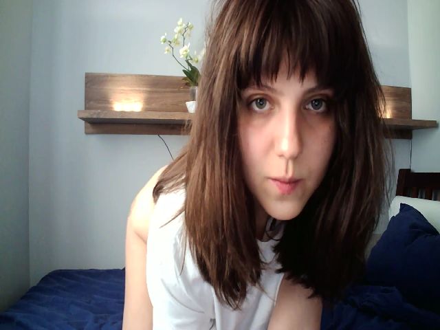 Live sex webcam photo for LiLMasha #269364439
