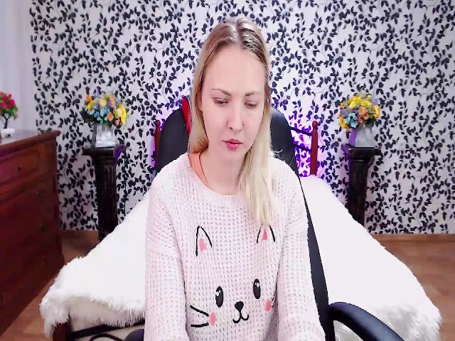 Live sex webcam photo for Ingridtreant #269366501