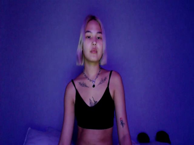 Live sex webcam photo for Kylie_X #269373133