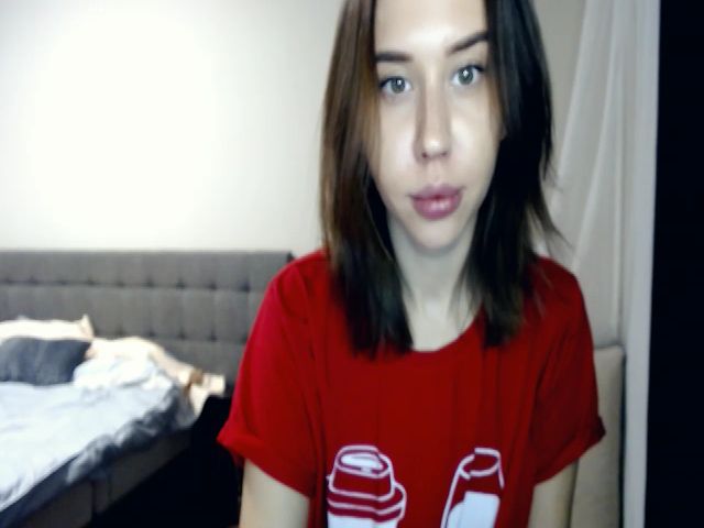 Live sex webcam photo for MiniDivaa #269358791