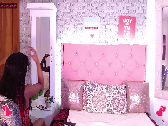 Live sex webcam photo for Hannabanks #269373334