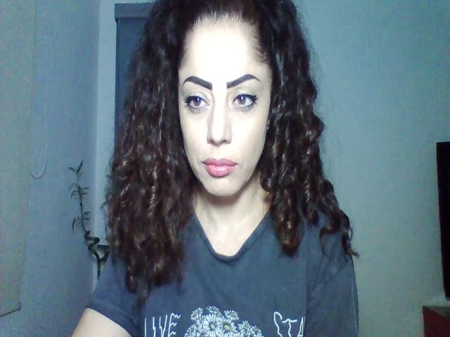 Live sex webcam photo for Spoiled_Doll #269359174