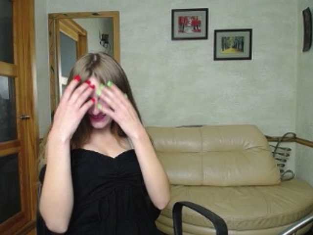 Live sex webcam photo for Kamillasins #269361413