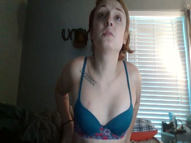 Live sex webcam photo for LilRedSugar #269373624