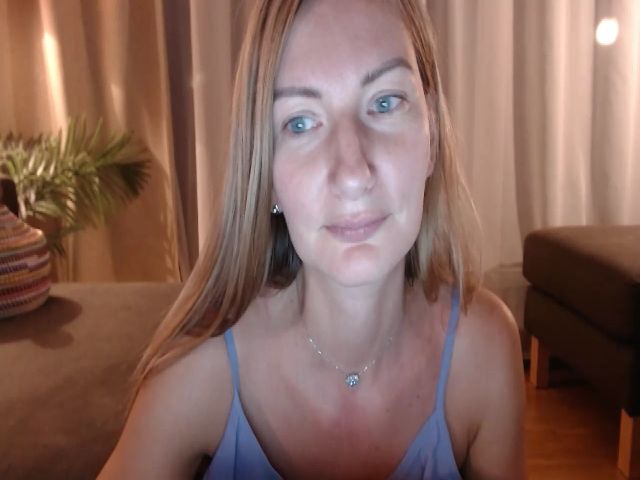 Live sex webcam photo for OhSoPrecious #269375014