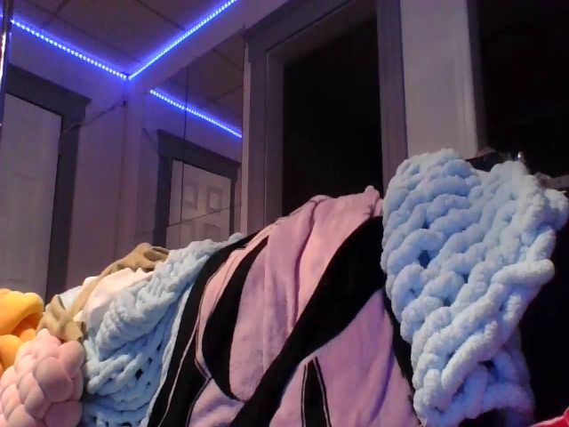 Live sex webcam photo for Venussenpai #269358933