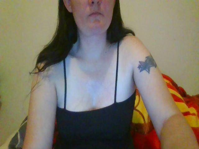Live sex webcam photo for HarleyStar82 #269358693
