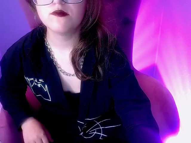 Live sex webcam photo for GabbyJoi #269371974