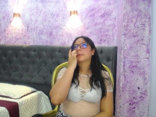 Live sex webcam photo for TammyCooper #269372219