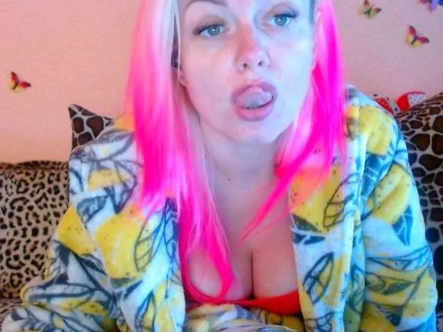 Live sex webcam photo for melek-7250 #269382770