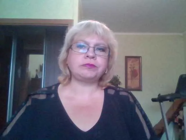Live sex webcam photo for LOLA88888 #269387506