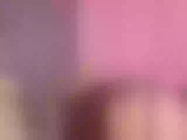 Live sex webcam photo for kissesKris #269386764