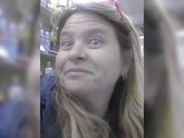 Live sex webcam photo for -Raven40- #269386826